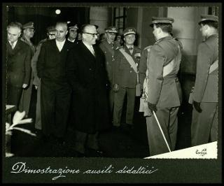 Giovanni Gronchi visita il Palazzo dell'Arsenale di Torino, sede delle Scuole di applicazione d'arma in occasione dell'inaugurazione dell'Anno accademico 1957-58