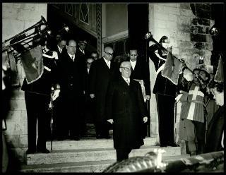 Giovanni Gronchi visita la città di Assisi