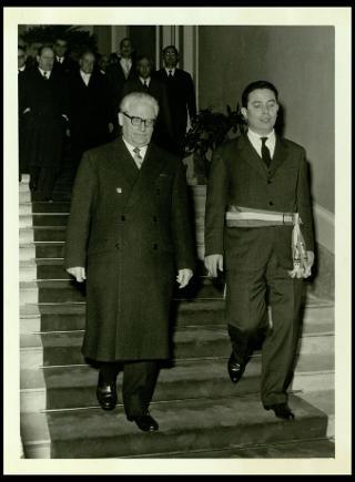 Giovanni Gronchi visita la città di Taranto
