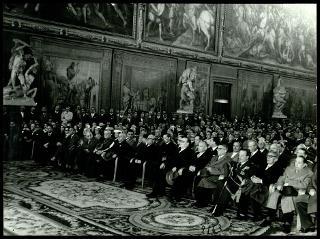 Giovanni Gronchi inaugura la XXII edizione della Mostra internazionale dell'artigianato a Firenze