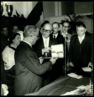 Giovanni Gronchi visita San Paolo del Brasile