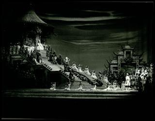 Giovanni Gronchi al Teatro alla Scala di Milano per la rappresentazione della Turandot di Giacomo Puccini in occasione del congresso internazionale della Fondazione europea di cultura