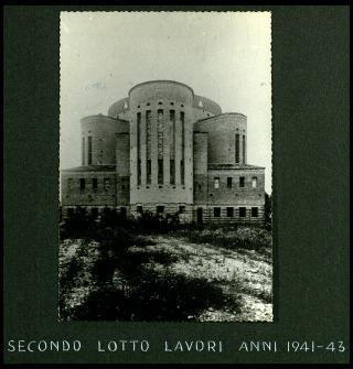 Le fasi della costruzione del Tempio votivo ai caduti del Piave di Ponte della Friula di Susegana (TV) dal 1935 al 1958