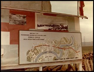 Giovanni Gronchi posa la prima pietra del nuovo ponte sul Tevere a Roma, Tor di Quinto