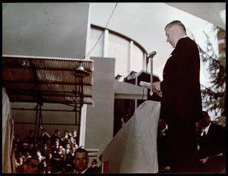 Giovanni Gronchi inaugura il Centro nucleare di Ispra