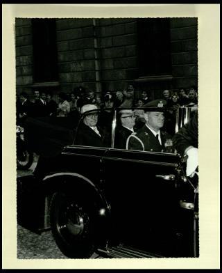 Giovanni Gronchi visita la città di Cremona