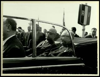 Giovanni Gronchi visita la città di Cremona