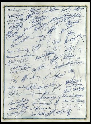 Giovanni Gronchi visita il "Club atletico provincial de Rosario" in Argentina nel febbraio 1961