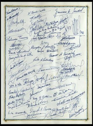 Giovanni Gronchi visita il "Club atletico provincial de Rosario" in Argentina nel febbraio 1961