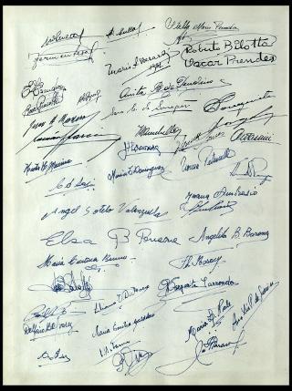 Giovanni Gronchi visita il "Club atletico provincial de Rosario" in Argentina nel febbraio 1961