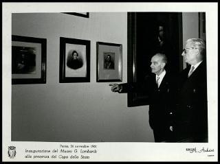 Giovanni Gronchi all'inaugurazione del monumento ai caduti a Parma