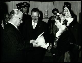 Giovanni Gronchi inaugura a Firenze la XXIII Mostra mercato internazionale dell'artigianato