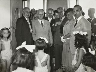 Visita del Presidente della Repubblica Luigi Einaudi alla Scuola materna &quot;Vincenzo Diomede Fresa&quot; (Bari)