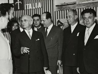 Intervento del Presidente della Repubblica Luigi Einaudi alla cerimonia inaugurale della XIV Fiera del Levante a Bari