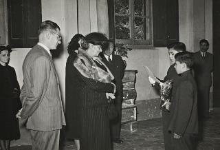 Visita di Ida Einaudi Pellegrini all'Orfanotrofio maschile Vittorio Emanuele II (Parma)