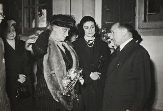 Visita di Ida Einaudi Pellegrini all'Orfanotrofio maschile Vittorio Emanuele II (Parma)
