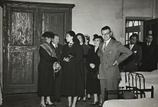 Visita di Ida Einaudi Pellegrini all'Orfanotrofio maschile Vittorio Emanuele II (Parma)