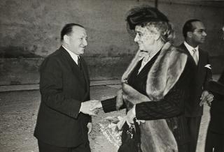 Visita di Ida Einaudi Pellegrini all'Orfanotrofio maschile Vittorio Emanuele II (Parma)