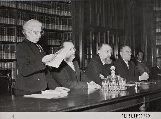 Intervento del Presidente della Repubblica Luigi Einaudi alla cerimonia inaugurale della Sala e della Mostra Manzoniana nella Biblioteca Nazionale di Brera (Milano)