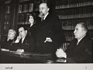 Intervento del Presidente della Repubblica Luigi Einaudi alla cerimonia inaugurale della Sala e della Mostra Manzoniana nella Biblioteca Nazionale di Brera (Milano)