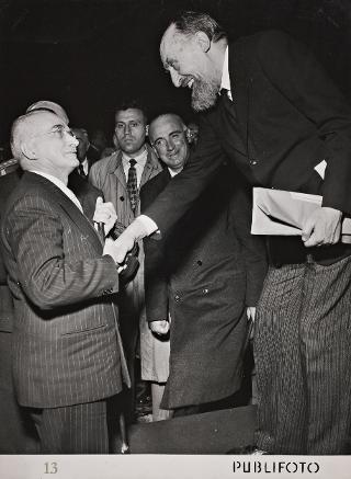 Intervento del Presidente della Repubblica Luigi Einaudi alla cerimonia inaugurale della Sala e della Mostra Manzoniana nella Biblioteca Nazionale di Brera (Milano)