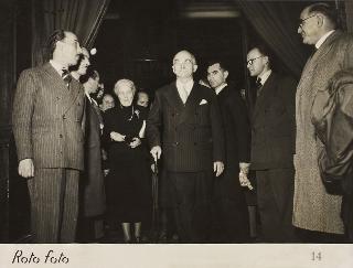 Intervento del Presidente della Repubblica Luigi Einaudi alla cerimonia inaugurale della Sala e della Mostra Manzoniana nella Biblioteca Nazionale di Brera (Milano)