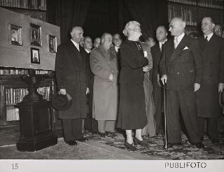 Intervento del Presidente della Repubblica Luigi Einaudi alla cerimonia inaugurale della Sala e della Mostra Manzoniana nella Biblioteca Nazionale di Brera (Milano)