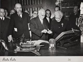 Intervento del Presidente della Repubblica Luigi Einaudi alla cerimonia inaugurale della Sala e della Mostra Manzoniana nella Biblioteca Nazionale di Brera (Milano)