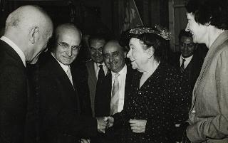 Intervento del Presidente della Repubblica Luigi Einaudi e della moglie Ida alla inaugurazione della &quot;Domus Mazziniana&quot; (Pisa)