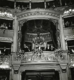 Il Presidente della Repubblica Luigi Einaudi al Teatro La Scala di Milano
