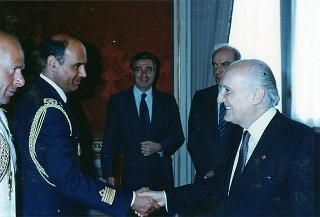 Incontro del Presidente della Repubblica Oscar Luigi Scalfaro con il personale dell'Ufficio per gli Affari Militari del Segretariato Generale della Presidenza della Repubblica