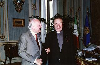 Il Presidente della Repubblica Oscar Luigi Scalfaro con l'on. Gianni Baget Bozzo