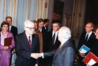 Incontro del Presidente della Repubblica Oscar Luigi Scalfaro con Dobrica Cosic, Presidente della Repubblica Federale di Jugoslavia