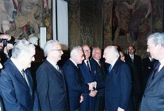 Incontro del Presidente della Repubblica Oscar Luigi Scalfaro con i componenti il Consiglio Nazionale ed i Consoli Provinciali della Federazione dei Maestri del Lavoro d'Italia