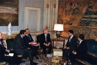 Incontro del Presidente della Repubblica Oscar Luigi Scalfaro con Jia Chunwang, Ministro dell'interno della Repubblica Popolare Cinese, accompagnato da Franco Nobili, Presidente dell'IRI
