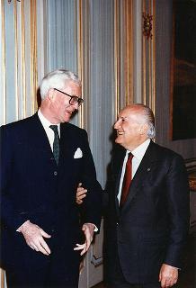 Il Presidente Oscar Luigi Scalfaro incontro Douglas Hurd, Ministro degli affari esteri del Regno Unito