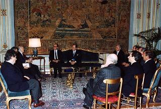 Il Presidente della Repubblica Oscar Luigi Scalfaro riceve in udienza Giuseppe Gioia, Presidente della Confagricoltura, con i membri della Giunta