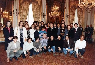 Incontro del  Presidente della Repubblica Oscar Luigi Scalfaro con una Delegazione di studenti della scuola italiana &quot;Vittorio Montiglio&quot; di Santiago del Cile