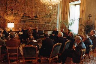 Il Presidente della Repubblica Oscar Luigi Scalfaro riceve in udienza l' Ufficio di Presidenza e Consiglio centrale della Società &quot;Dante Alighieri&quot;