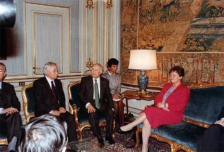 Il Presidente della Repubblica Oscar Luigi Scalfaro incontra la Signora Gro Harlem Brundtland, primo Ministro di Norvegia