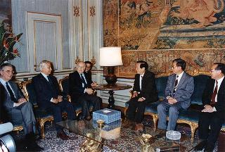 Il Presidente Oscar Luigi Scalfaro incontra Qian Qichen, vice primo Ministro e Ministro degli affari esteri della Repubblica Popolare Cinese