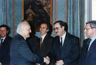 Francesco Giannelli, Presidente della Federazione nazionale Misericordie d'Italia, con i componenti il Consiglio nazionale della Confederazione