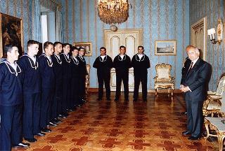 Delegazione di allievi della Scuola sottufficiali della Marina Militare in servizio di guardia d'onore al Palazzo del Quirinale