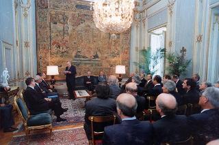 Incontro del Presidente Scalfaro con l'avv. Pier Luigi Cassietti, Presidente dell'Assitalia, con dirigenti e agenti, per il 70° anniversario di fondazione