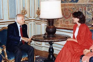 Il Presidente della Repubblica Oscar Luigi Scalfaro incontra l'on. Lucia Fronza Crepaz, con Danilo e Annamaria Zanzucchi, responsabili centrali del Movimento famiglie nuove