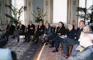 Il Presidente della Repubblica Oscar Luigi Scalfaro incontra l'avv. Vittorio Chiusano, Presidente dell'Unione delle Camere penali italiane, ed esponenti dell'Unione