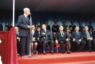 Intervento del Presidente della Repubblica Scalfaro, in forma privata, a Boves (Cuneo), per il 50° anniversario dell'eccidio.
