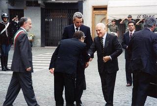 Intervento del Presidente della Repubblica Scalfaro, in forma privata, a Boves (Cuneo), per il 50° anniversario dell'eccidio.