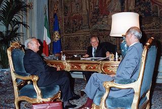 Gianni Rocca, vice direttore de "La Repubblica", per presentare il libro Avanti Savoia!