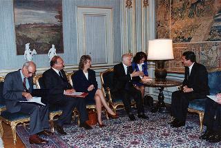 Il Presidente della Repubblica Oscar Luigi Scalfaro riceve in visita di omaggio Federico Mayor, direttore generale dell'UNESCO